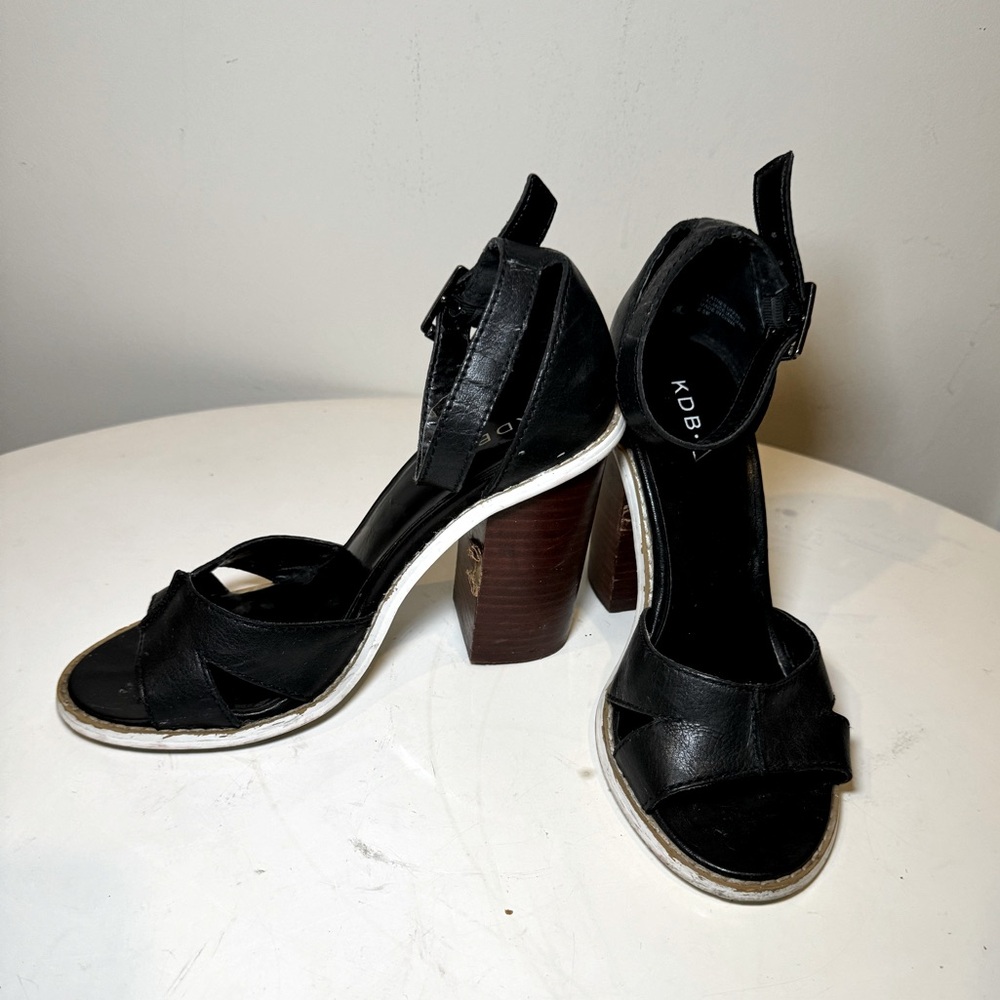 Kelsi Dagger Sandal Block Heel
